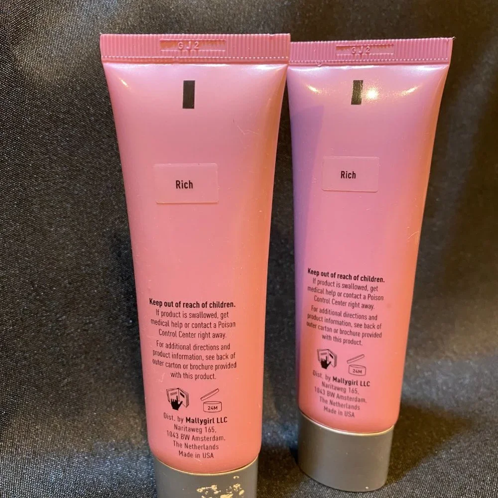 (2) NEW Mally Face Defender Foundation SPF 15 RICH  1.8 oz. FULL SIZE